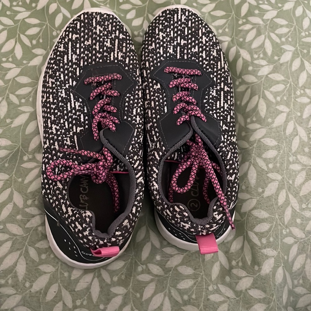 Really cute shoes 👟